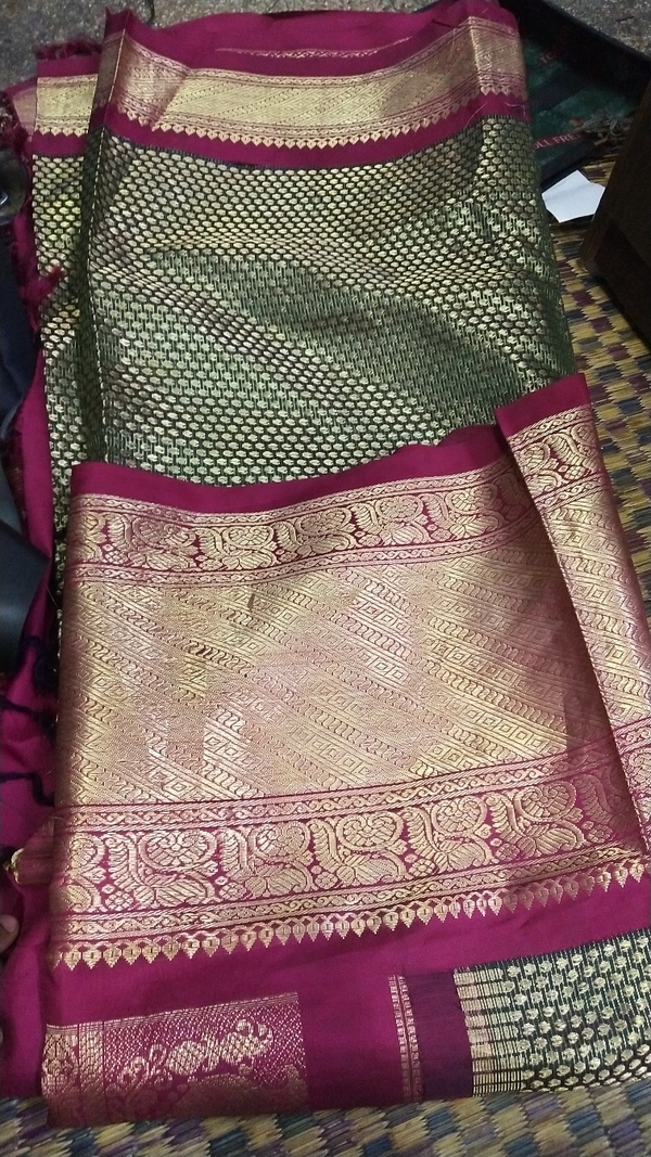 big boreder pattu saree