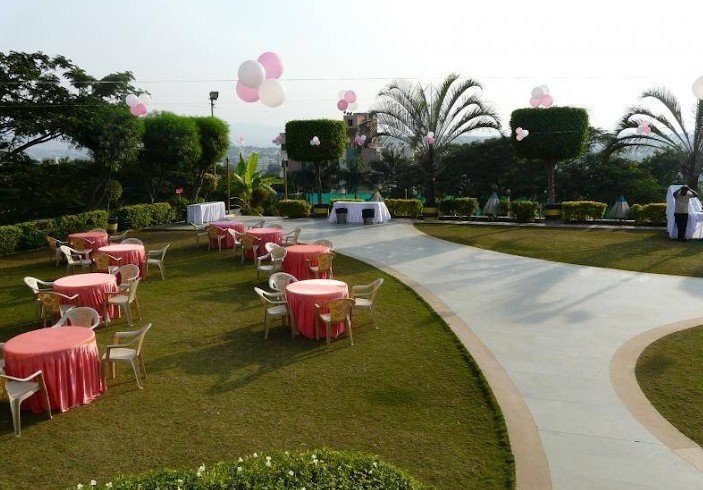 Best lawns in Kothrud with all