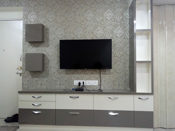 using wall papper