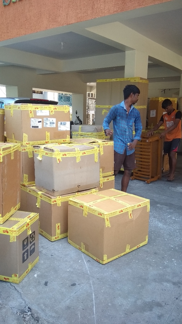 moving services madurawada yen