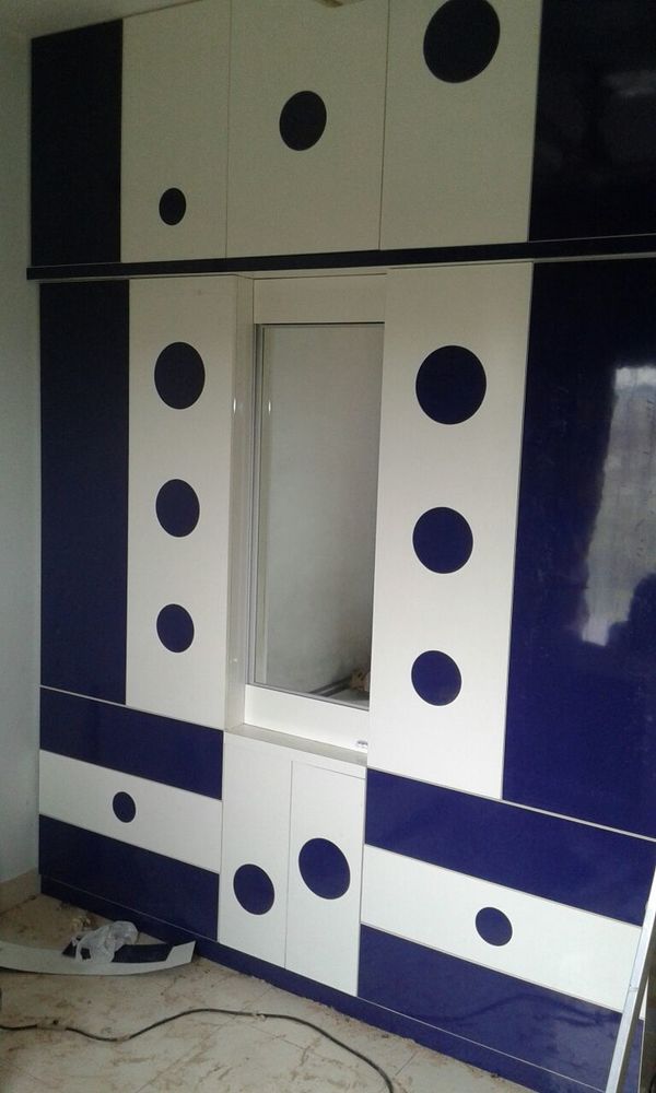 custom wardrobes and storage