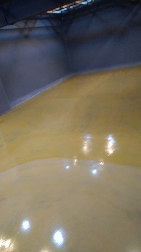 Epoxy flooring of a studio Epoxy base coat o K2P Industries