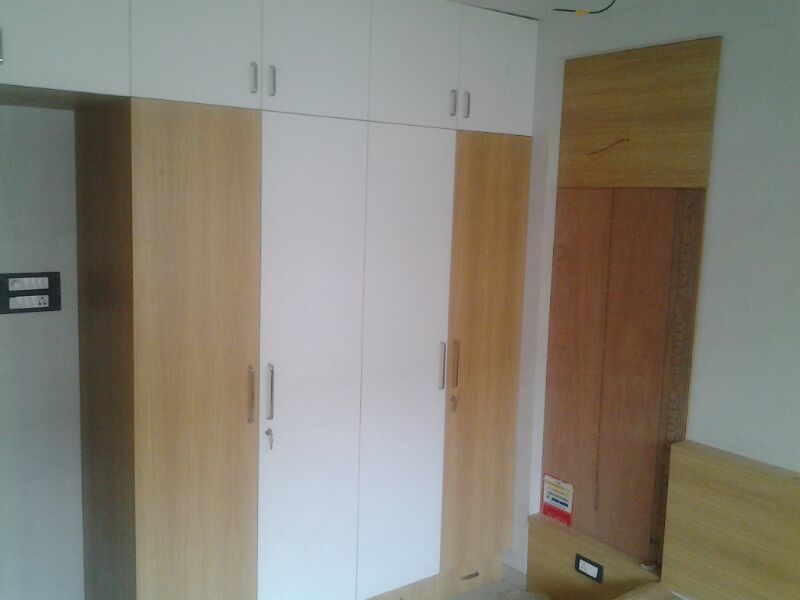 2 door wardrobe with drawers a