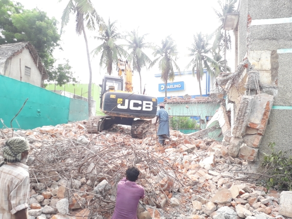 site cleanup after demolition 