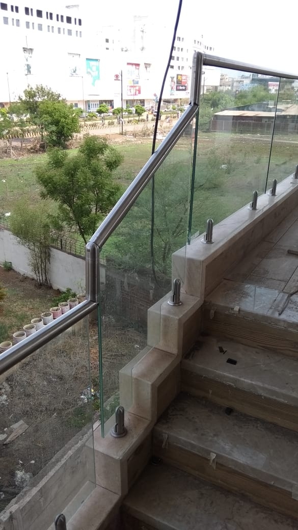aluminum glass railing