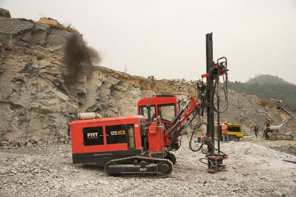 FMT Hydraulic Crawler Drill Machine.FMT 125 HCD. 