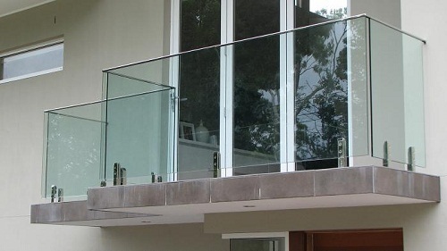 ss glass railing