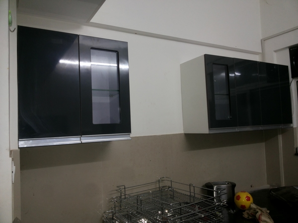 kitchen cabinet dealers