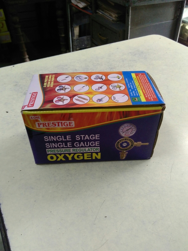 oxygen gas regulator