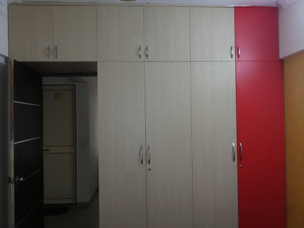 wardrobe closet