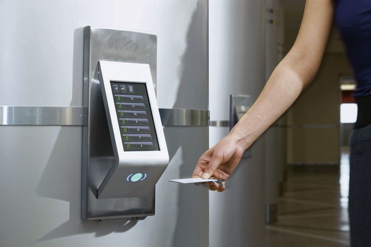 card reader system for schindl