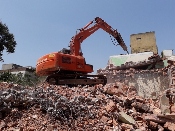 demolition experts neelankarai