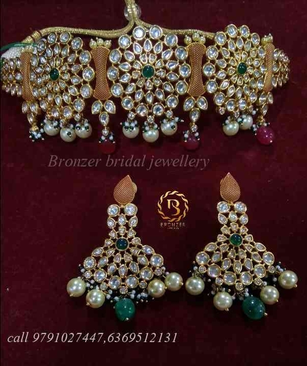 Bridal Jewelleries for Hire!
kundan jewe