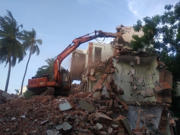 interior demolition gutting ko