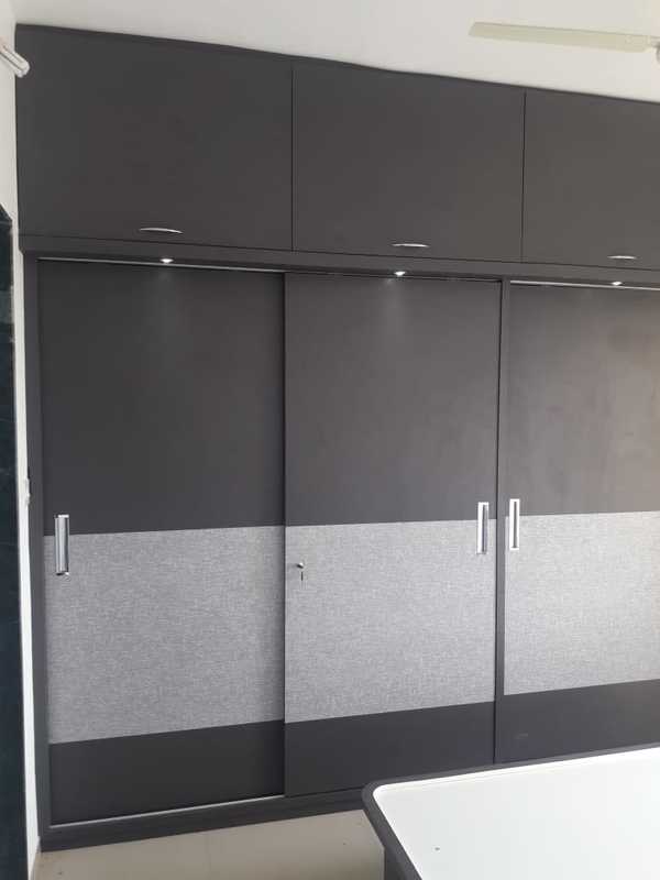 sliding doors