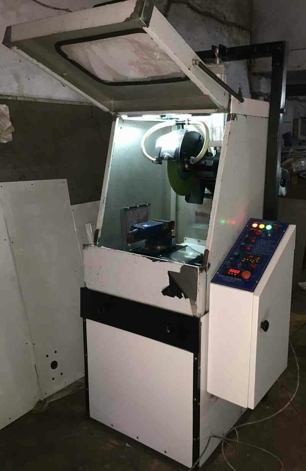 Automatic Abrasive cutting mac