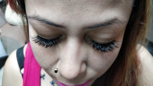 Eyelash Extensions in Sector 29 Gurgaon 