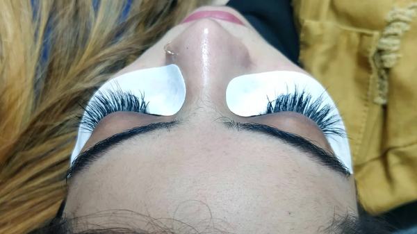 Eyelash Extensions in Sector 41 Gurgaon 
