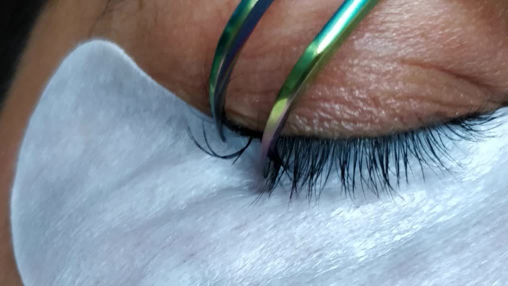 Eyelash Extensions in Sector 42 Gurgaon 
