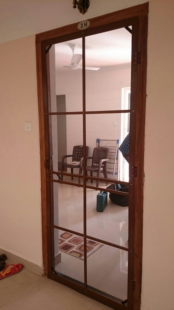 installing mosquito net