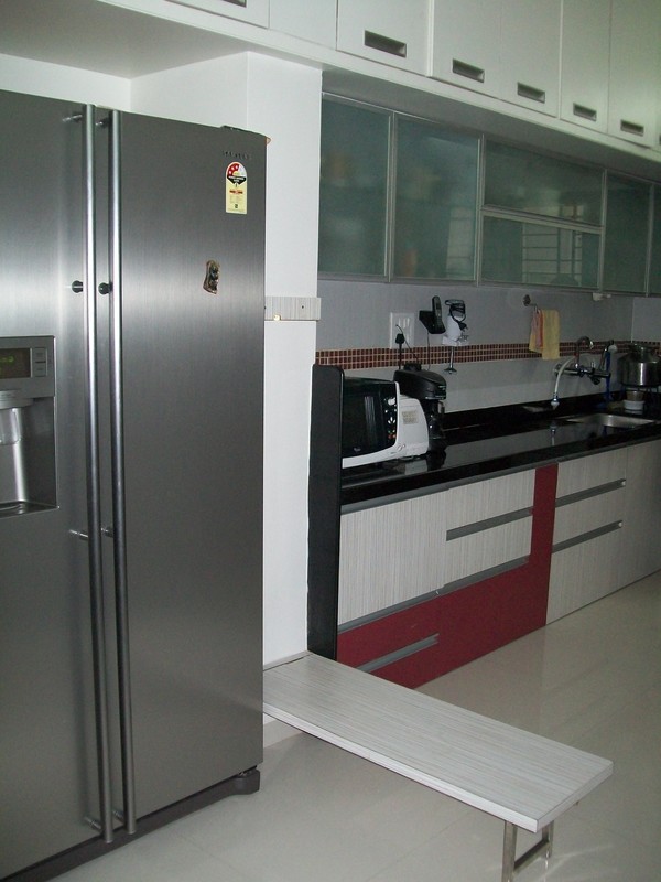 semi modular kitchen dealer
