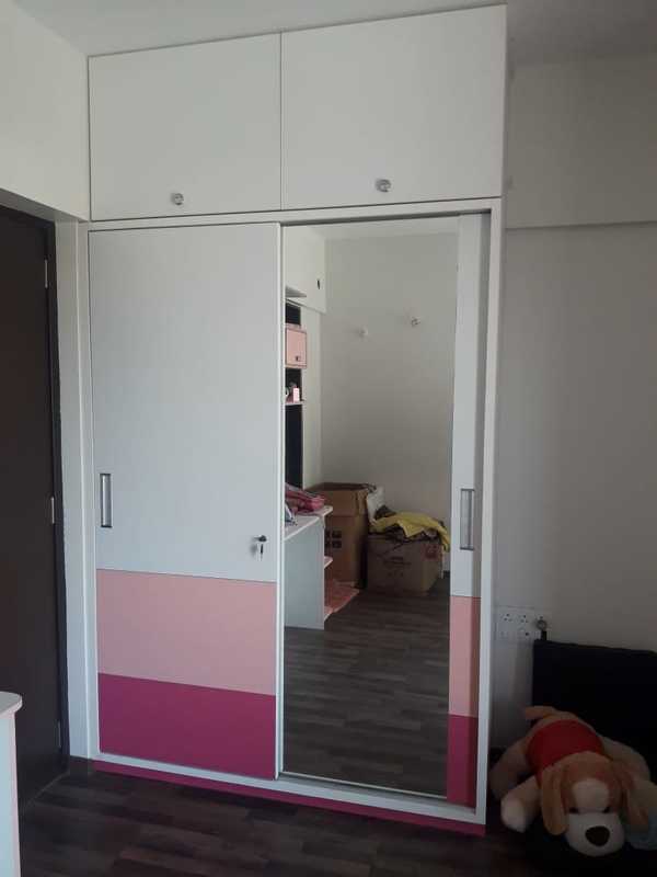 4 door wardrobe dealers