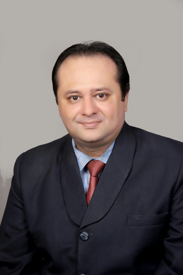 meet superstar astrologer