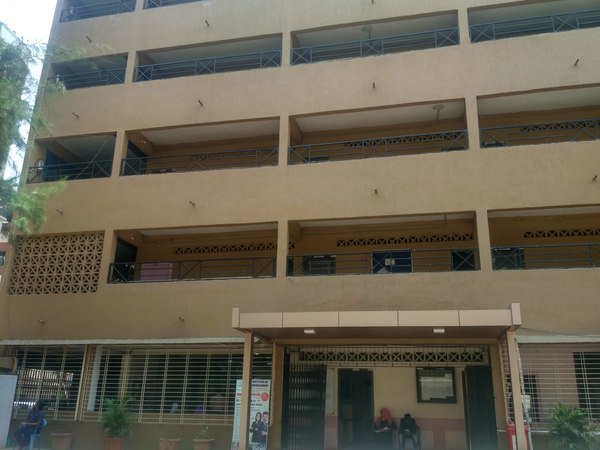 Raval College of HM - Hot