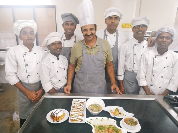 Hotel Management courses 