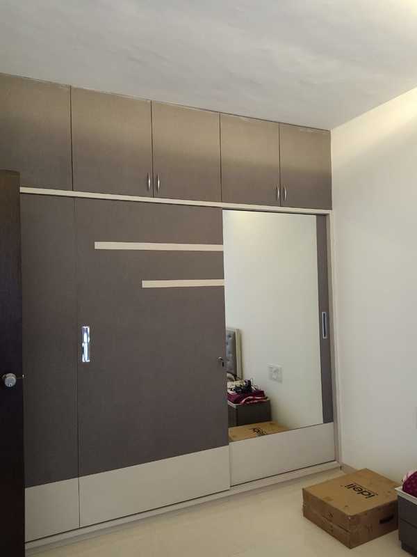 furniture dealer for 2 bhk fla