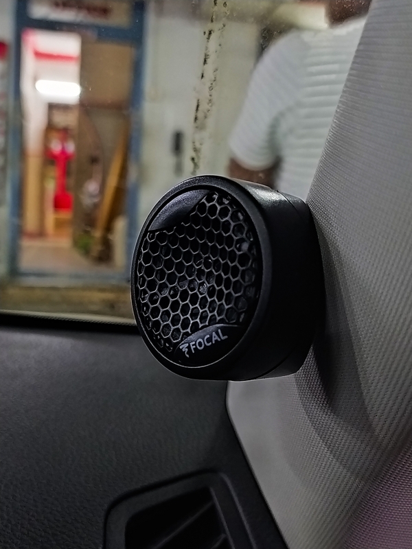 installed tweeter