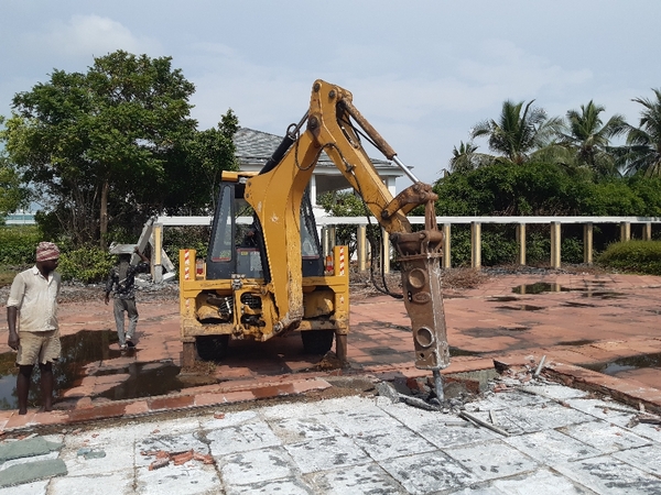 sm traders demolition contract