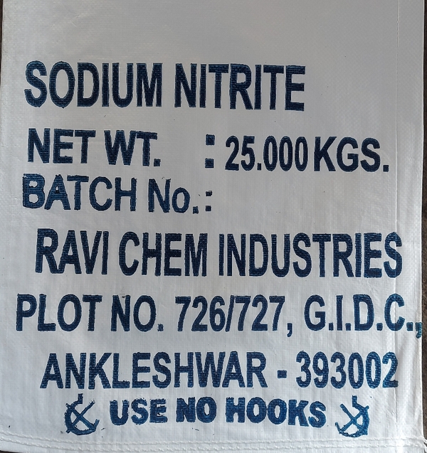 SODIUM NITRITE AVAILABLE IN RE