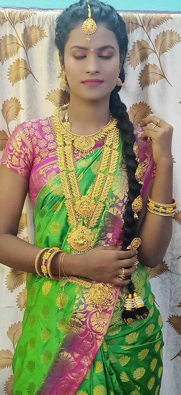 PROFESSIONAL MAKEUP COURS
