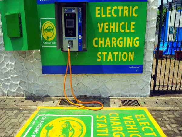 inbuilt charge controller