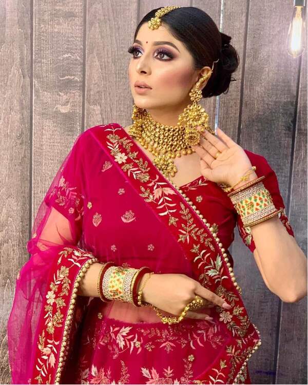 Now Make your special day more Special w