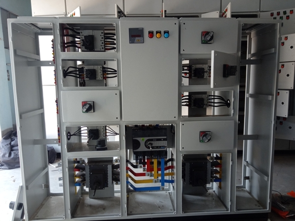 630A change over Panel with outgoings of 160a, 125