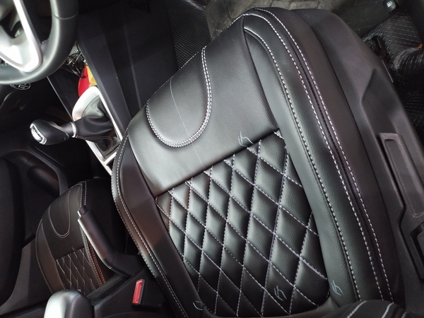 pegasus american leather seat 