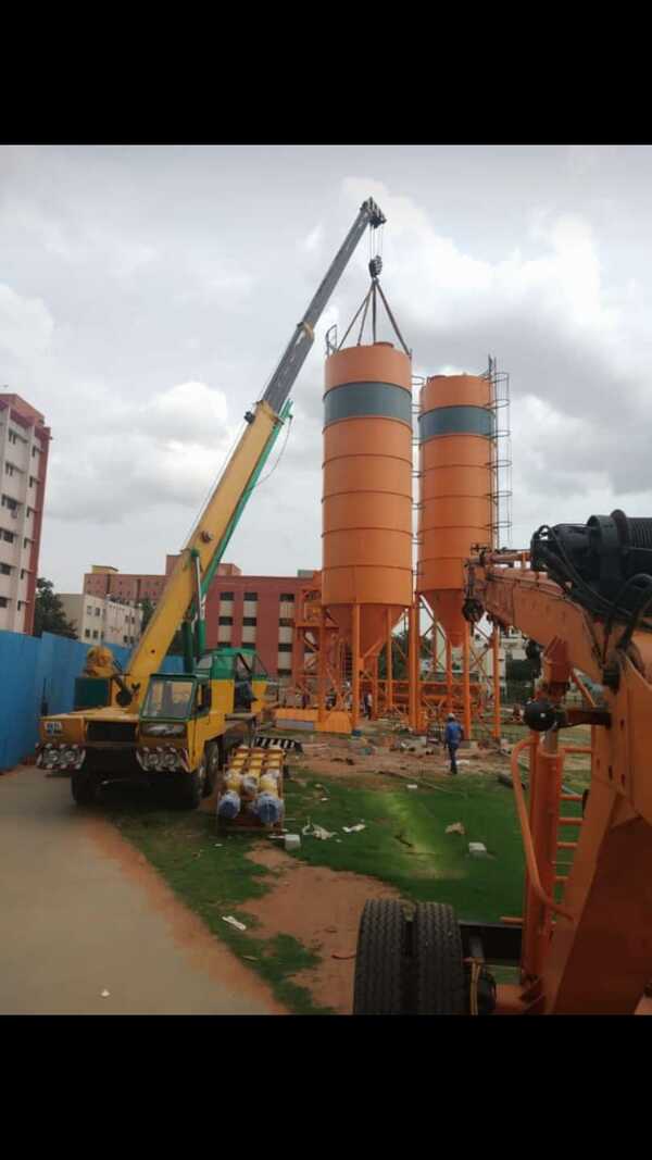 125 meters boom length