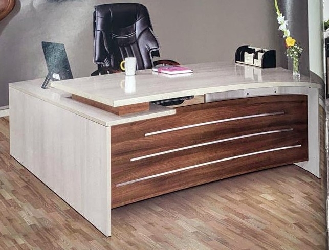 side runner 3 drawer pedestal