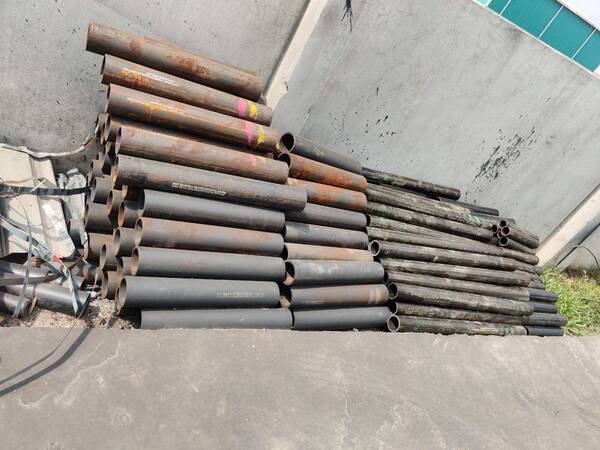 electronic scrap dealer