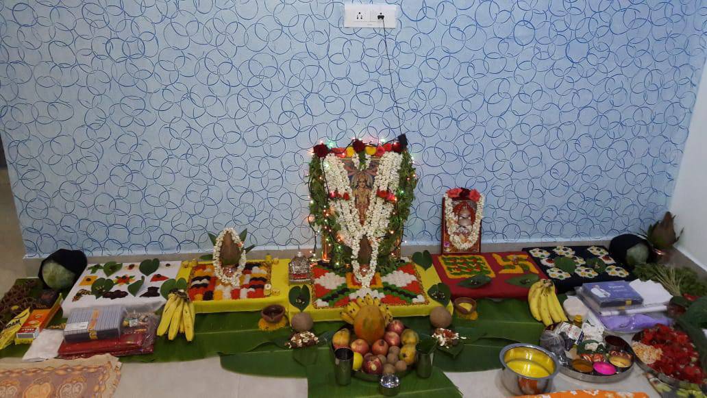 booking house warming ceremony