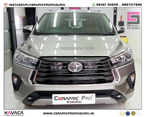 altis fortuner innova crysta y