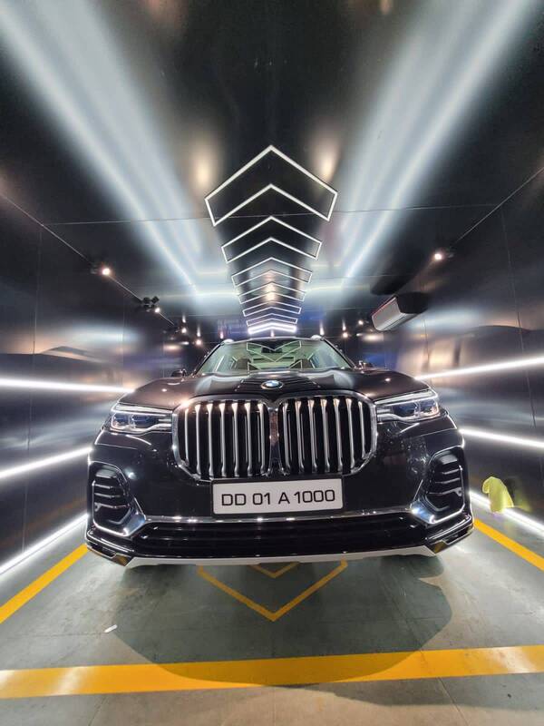 x7