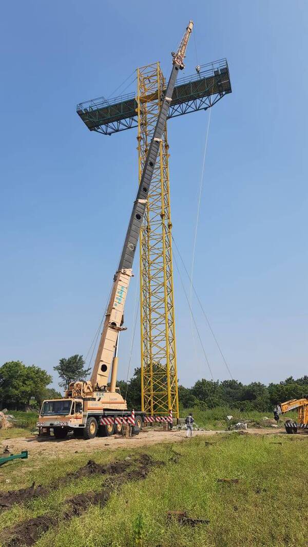 famous bungee jump