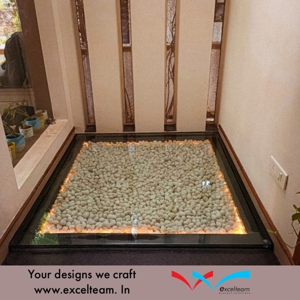 Glass floors 

We are speciali