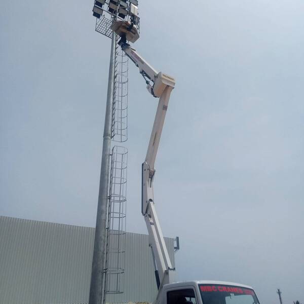 mobile crane service