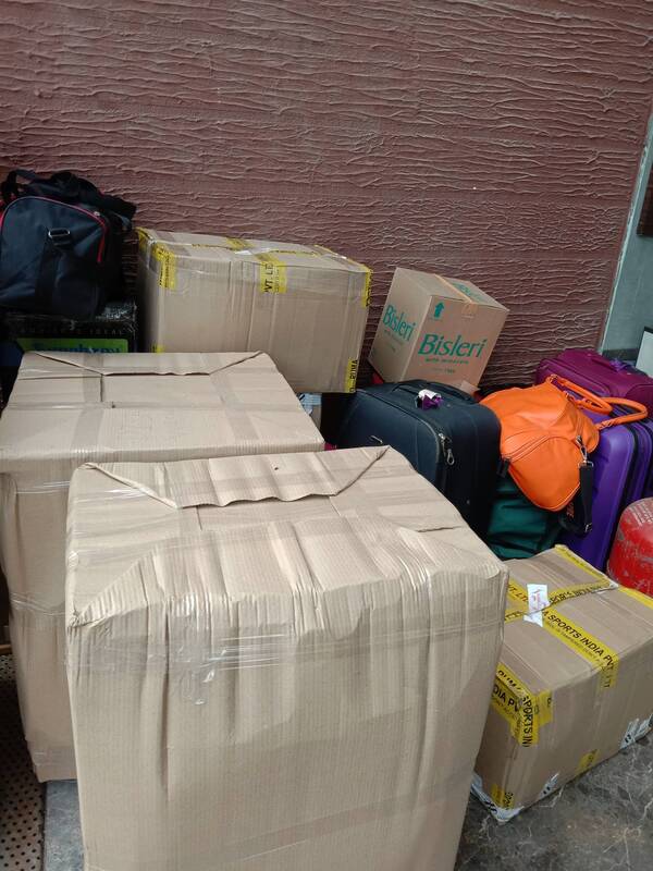nearby movers and packers serv