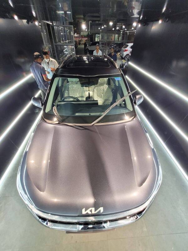 car detailing and ceramic coat