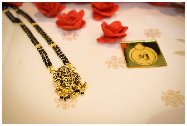 crafted mangal sutra bracelet
